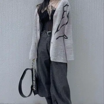 멜트 더 레이디 뉘앙스 바디 가디건