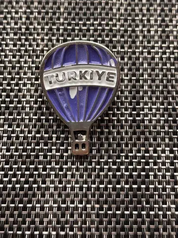 EXPO2025 터키관 핀배지 파란 기구 핀즈