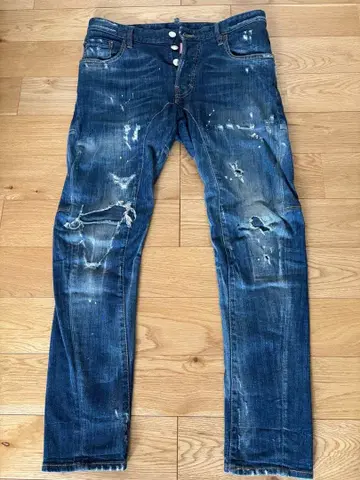 DSQUARED2 데미지 가공 슬림 핏 데님