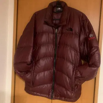 THE NORTH FACE SUMMIT 다운 자켓 버건디