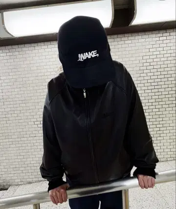 wake sapporo 트랙 자켓 가죽