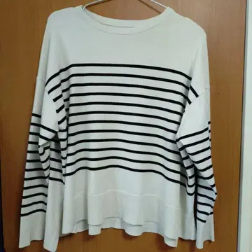 UNFILO(안필로) 스트라이프 긴팔 니트 온워드 카시야마 M 사이즈