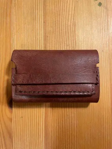 천연 가죽 멀티 케이스 다크 브라운 MARGOT