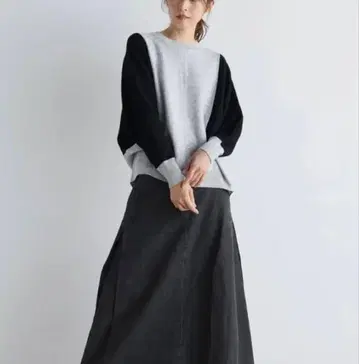 스콧 클럽 계열 MEDOC 오리지널 돌먼 슬리브 배색 니트