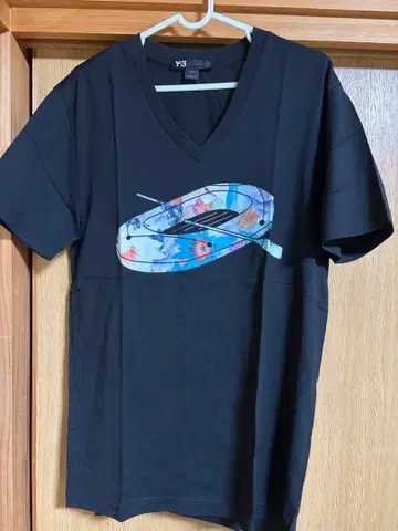 Y-3 블랙 V넥 티셔츠 M