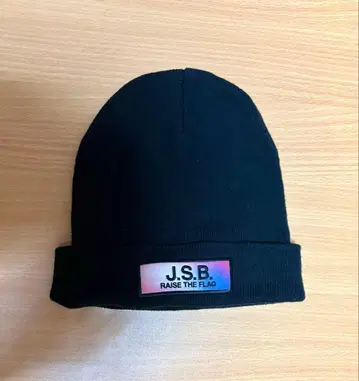 [ 선착순 ] J.S.B. RAISE THE FLAG 니트 모자