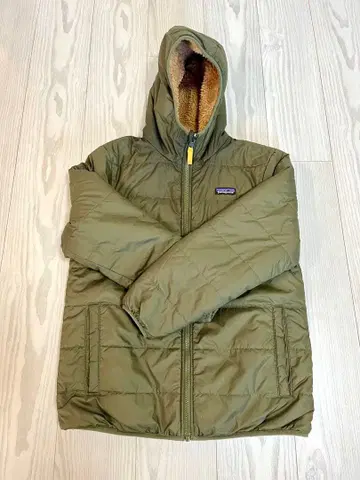 Patagonia 리버서블 다운 자켓