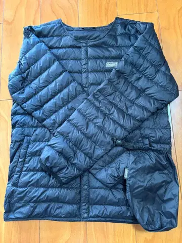 네이비 다운 자켓 L 사이즈 콜맨