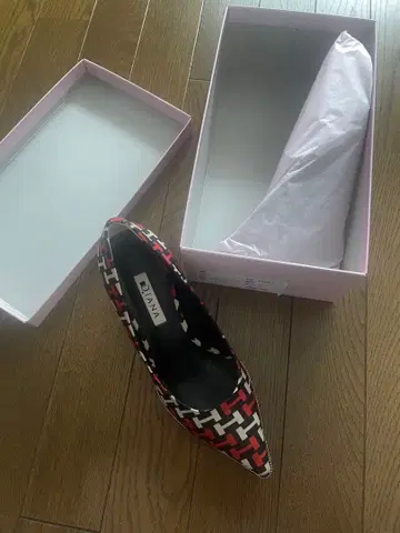 다이애나 EM 16237 MXF 하이힐 펌프스