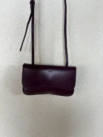 YAHKI 다크 퍼플 가죽 숄더백