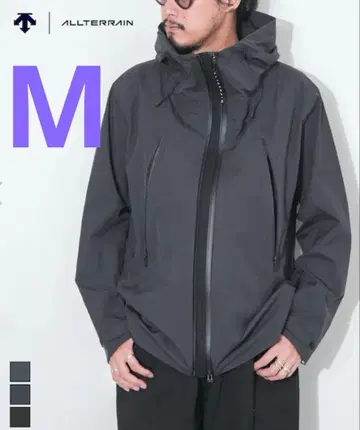 데상트 얼터레인 하드쉘 클레어스 사이즈 M