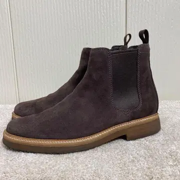 Clarks 클락데일이지 스웨이드 첼시 부츠 UK8.5