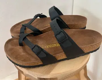 버켄스탁 블랙 스트랩 샌들 42