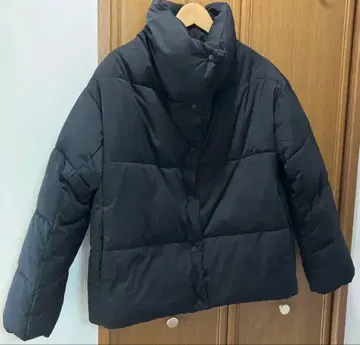 다운 자켓 블랙 BLK 아메리칸 홀릭 루즈한 사이즈 M