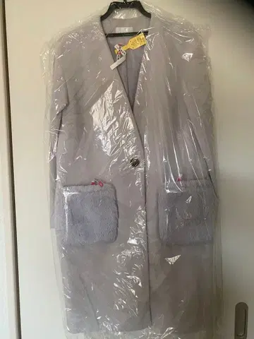 인덱스 연보라 롱 코트 퍼 달린 포켓