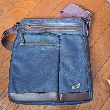 크로커다일 네이비 숄더백