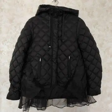 루일 에 부티크 블랙 퀼팅 다운 자켓