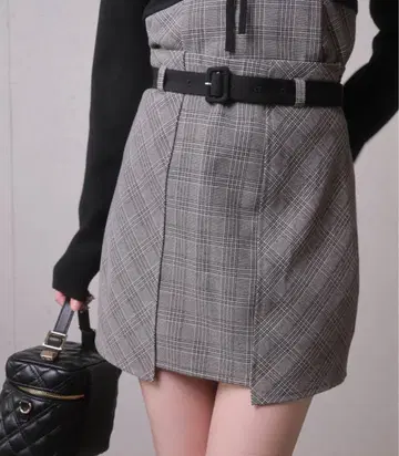 이너 숏 팬츠 포함 체크 스커트 M