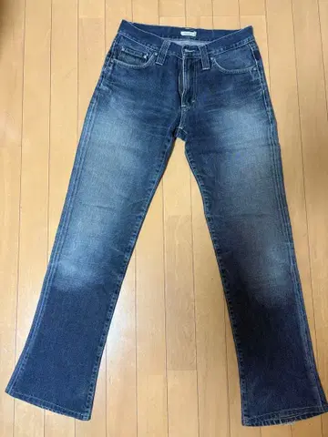 J.Lindeberg 다크 블루 플레어 데님 30