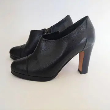 BRUNOMAGLI 블루노마리 숏부츠 블랙 36