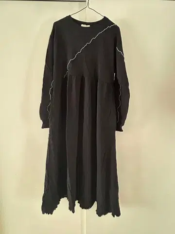 블랙 긴팔 티셔츠 원피스