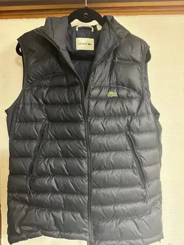 LACOSTE 블랙 다운 베스트 후드 부착