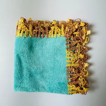 치카자와 레이스 손수건 기린과 바오밥 나무 터콰이즈