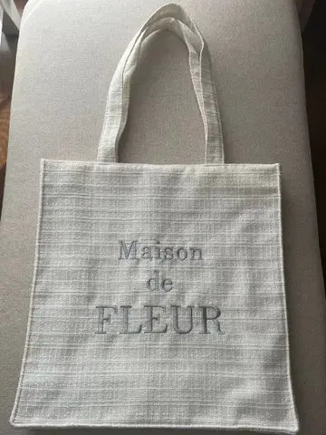 Maison de FLEUR 토트백 화이트