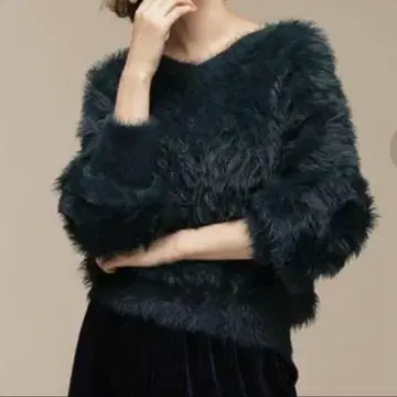 새상품급 web 한정판 나노 유니버스 페더 니트 풀오버