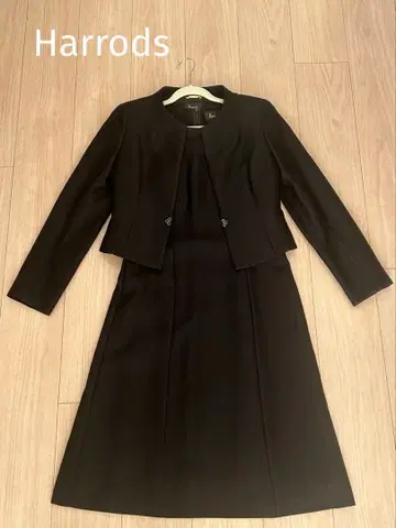 Harrods 블랙 원피스 셋업