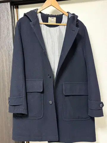 나노 유니버스 네이비 후드 부착 코트