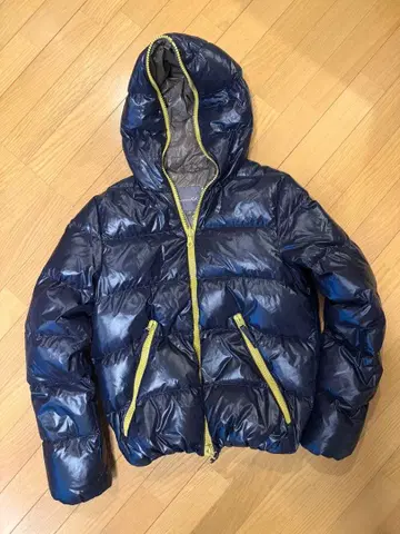 DUVETICA 네이비 다운 자켓 48