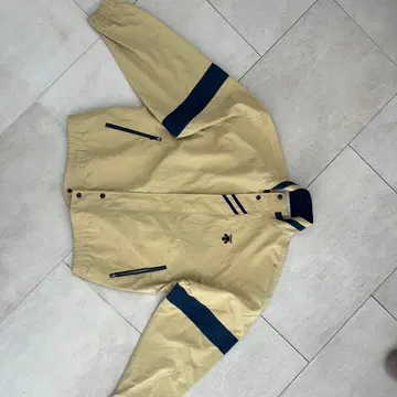 DESCENTE 베이지 나일론 자켓