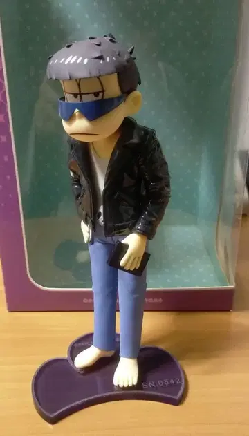 오소마츠 6쌍둥이 이치마츠 사건 버전 피규어 이치마츠