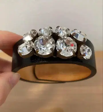 petite robe noire 비쥬 뱅글