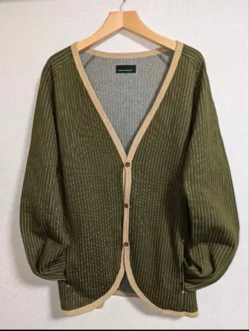 How Natural? 하우 내추럴 래글런 맨투맨 가디건 L