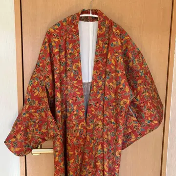 캐주얼 기모노 빨간색과 옐로우 컬러 꽃무늬