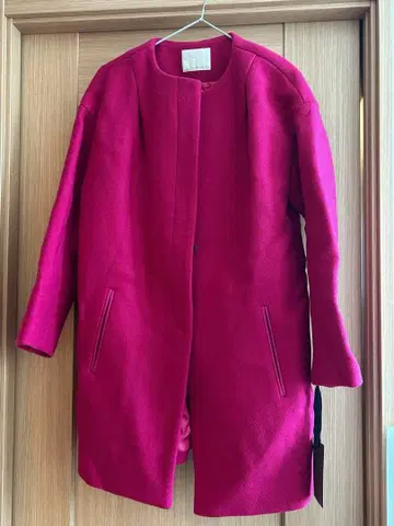 미사용 새상품 개럴개런트 코쿤 실루엣 코트 푸샤 핑크