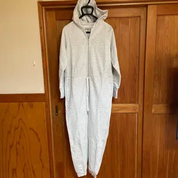 여성용 그레이 후드 부착 점프 수트