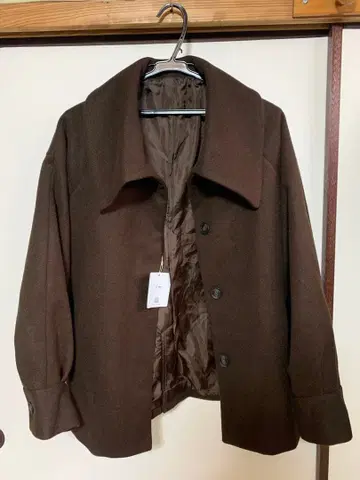 y/m 브라운 코트