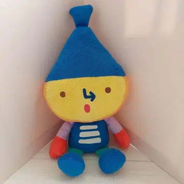 컬러풀한 캐릭터 봉제 인형