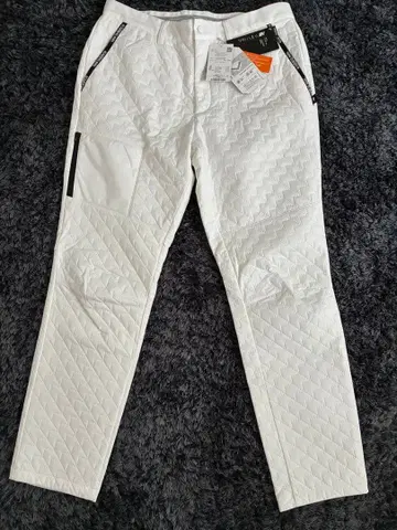 뉴발란스 골프 퀼트 테이퍼드 팬츠 사이즈 5