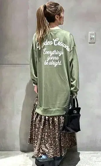 신상 애니멀 패턴 도킹 원피스 카키 계열 6600엔