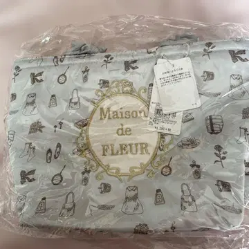 Maison de FLEUR 프릴 토트백