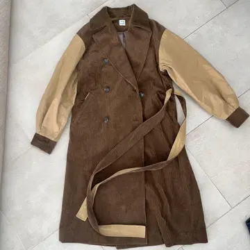 Ungrid 더블 브레스트 트렌치코트