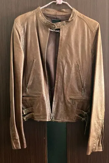 미사용 새상품 브라운 가죽 자켓