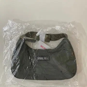 밀크 페도 핸드백