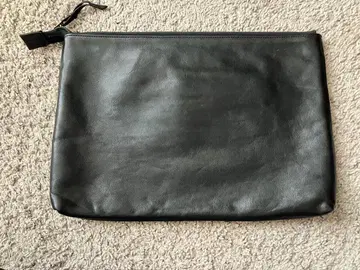 SLOW (슬로우) 블랙 가죽 클러치백 A4 대응 (할인 협상 가능)