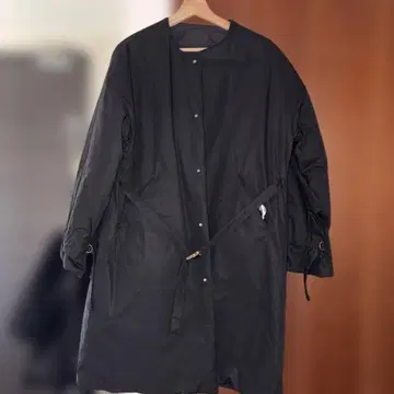 이로나리 블랙 퀼팅 롱 코트 리버서블