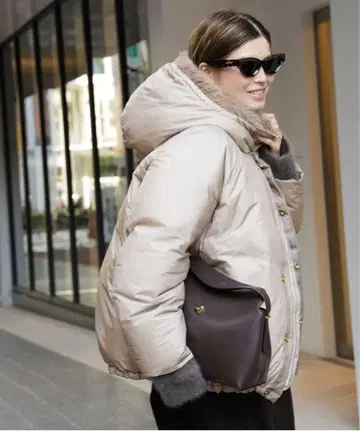 택 포함 새상품 Deuxieme Classe 다운 자켓